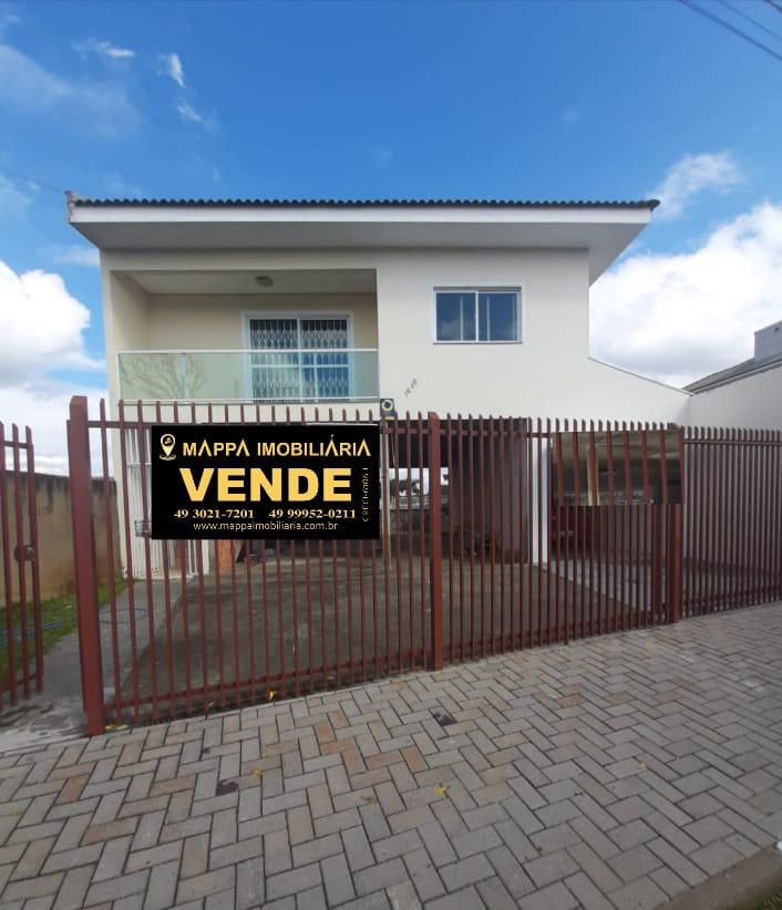 Casa para Venda, Lages / SC, bairro Frei Rogério, 3 dormitórios, sendo ...